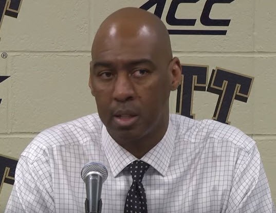 Danny Manning Wake Forest Deacons Early Offense